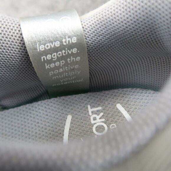 Nike Shoes Womens 6 Athletic Sneaker Renew Run Serenity Trainers Comfort Active - Picture 15 of 15